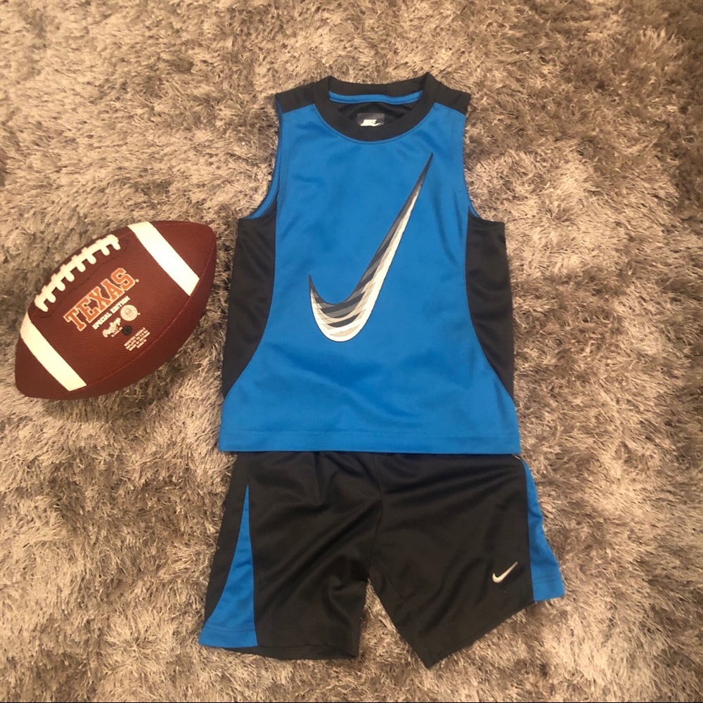 Boys Nike set